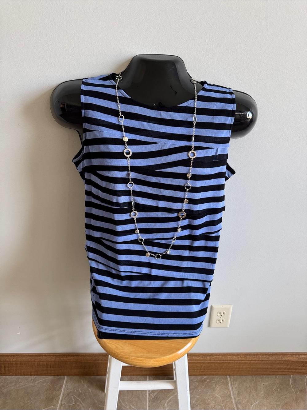 Dana Buchman top Sz L